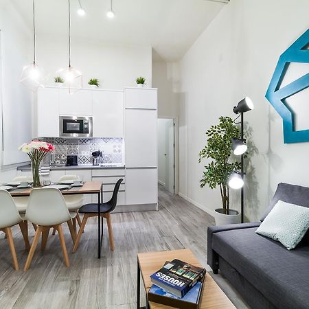 Pyr Select La Latina II Apartment Madrid Ngoại thất bức ảnh