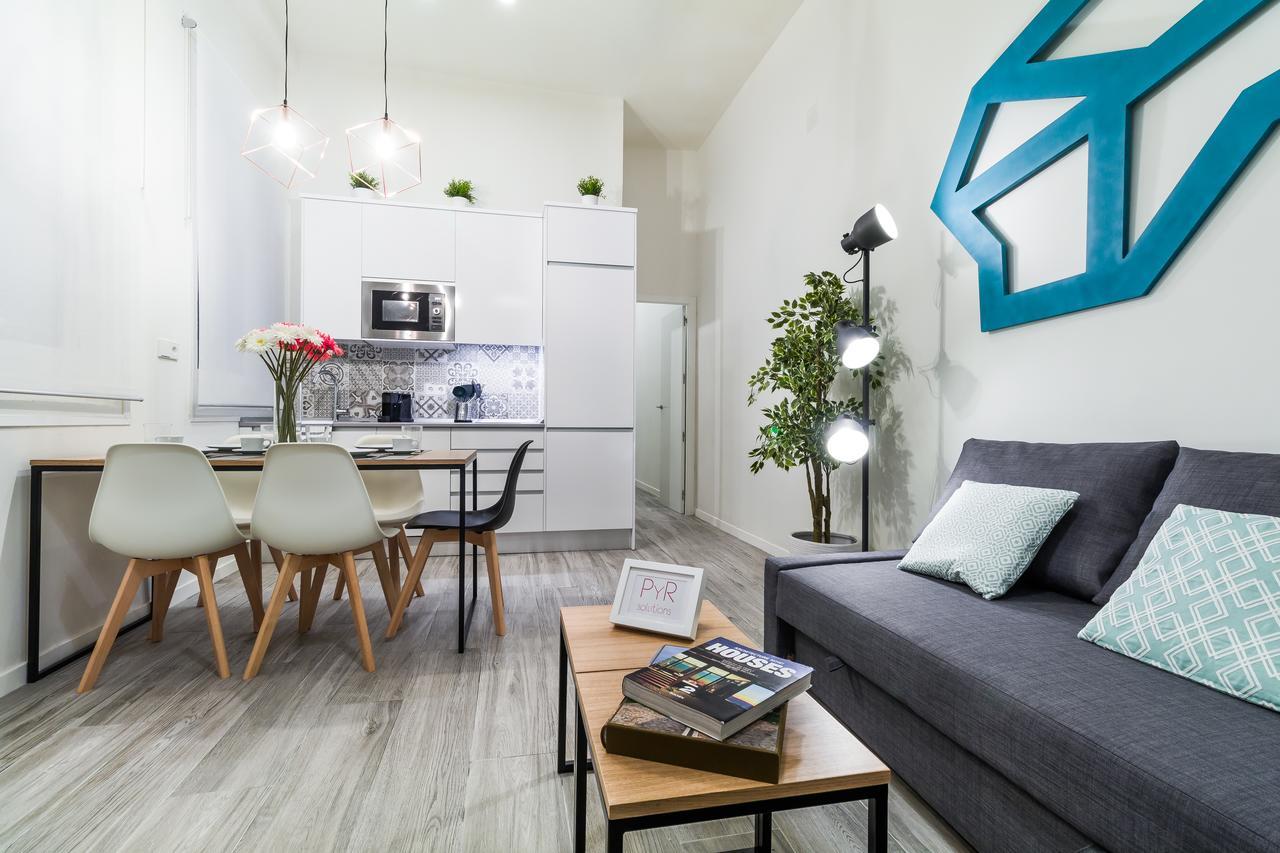 Pyr Select La Latina II Apartment Madrid Ngoại thất bức ảnh